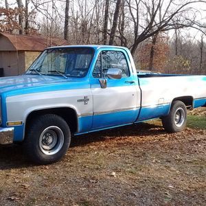 Meet your Posher, Roger